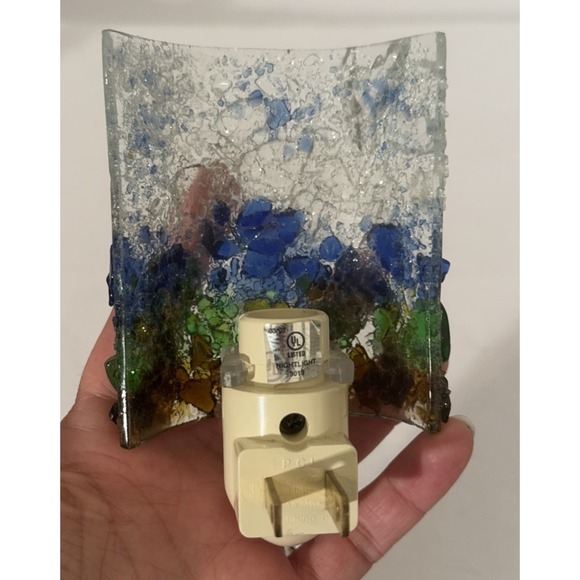 Recycled Glass "Horizon" Night Light by Reborn Glass - Picture 8 of 8